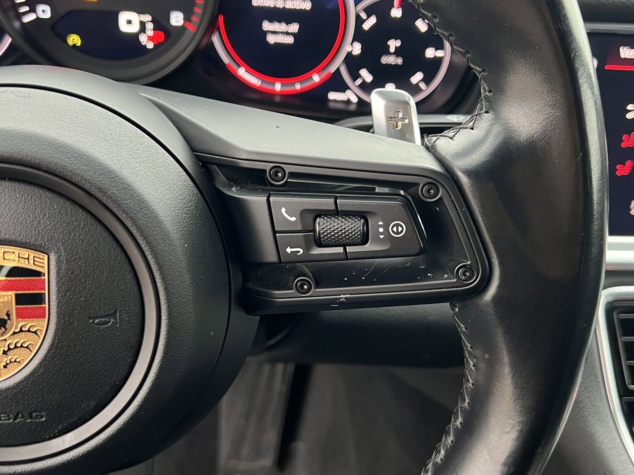 Used 2022 Porsche Panamera Platinum Edition image 11