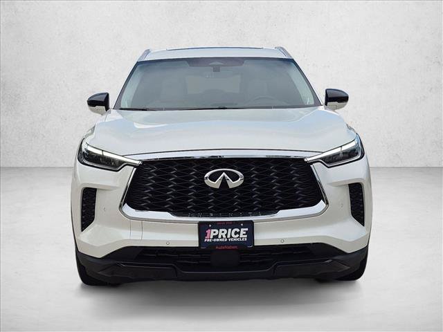 Used 2025 INFINITI QX60 Luxe FWD image 2