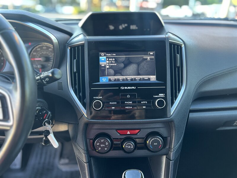 Used 2018 Subaru Crosstrek 2.0i Premium w/ Popular Package #2 AWD/4WD image 15