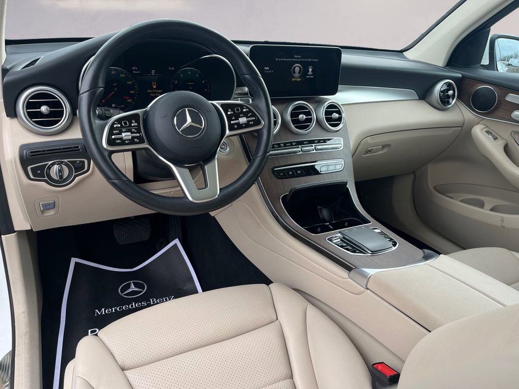Certified 2022 Mercedes-Benz GLC 300 4MATIC w/ Premium Package Lite image 10