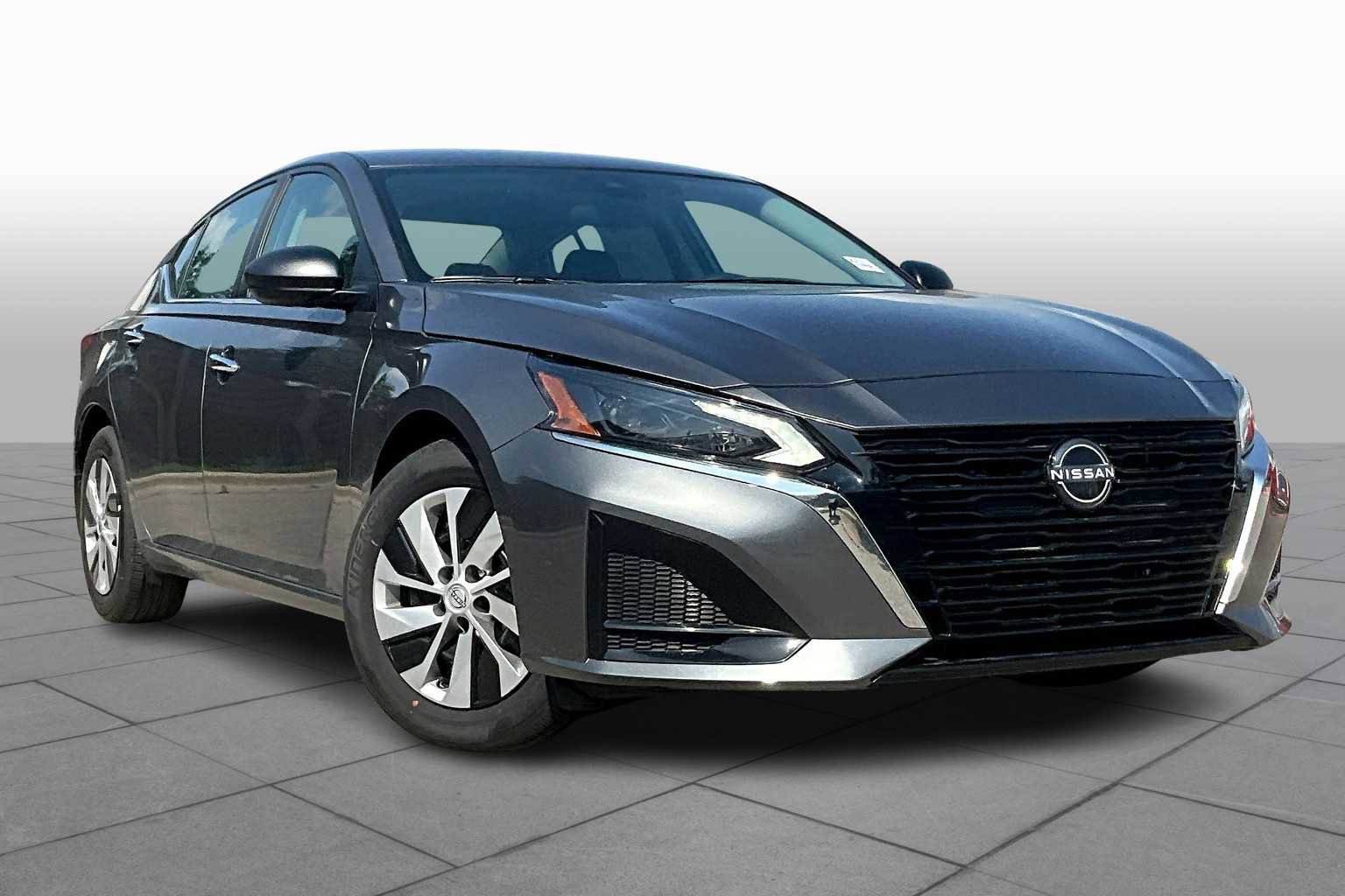 New 2025 Nissan Altima 2.5 S image 2
