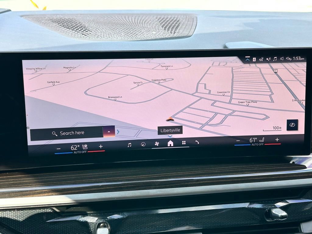 Used 2025 BMW X7 xDrive40i w/ Premium Package image 23