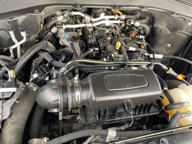 Used 2023 Ford Explorer XLT image 19