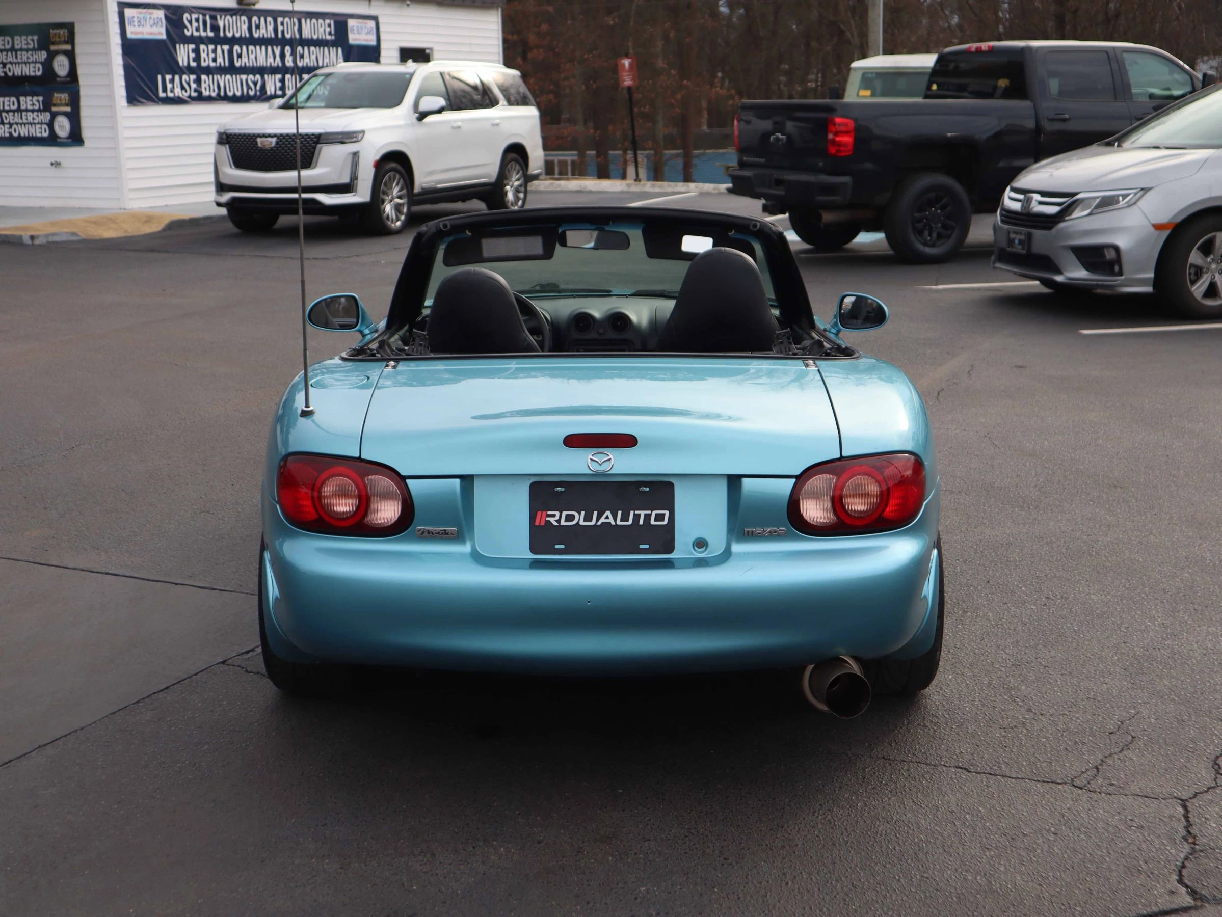 Used 2002 MAZDA MX-5 Miata image 7