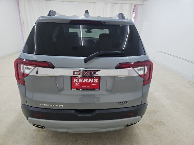 Used 2023 GMC Acadia SLE w/ Driver Convenience Package image 17