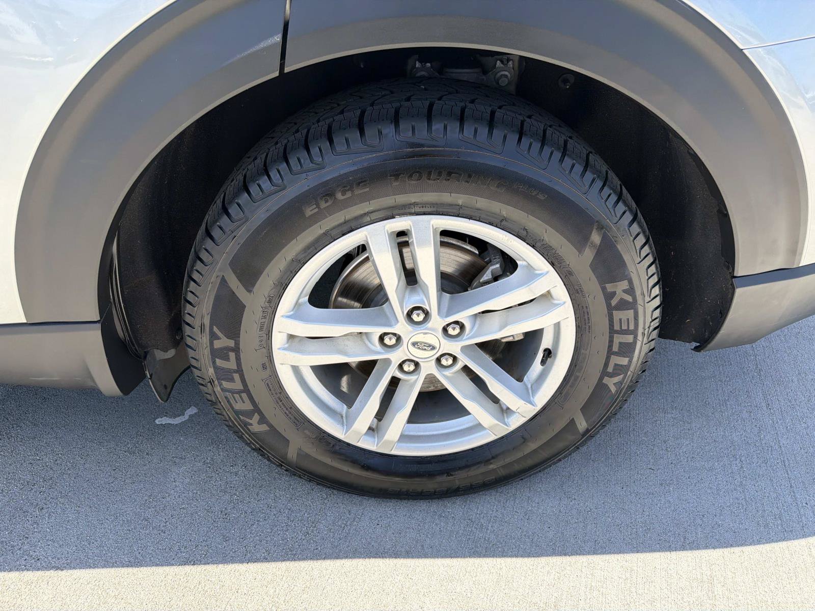 Used 2020 Ford Explorer XLT w/ Equipment Group 202A RWD image 6