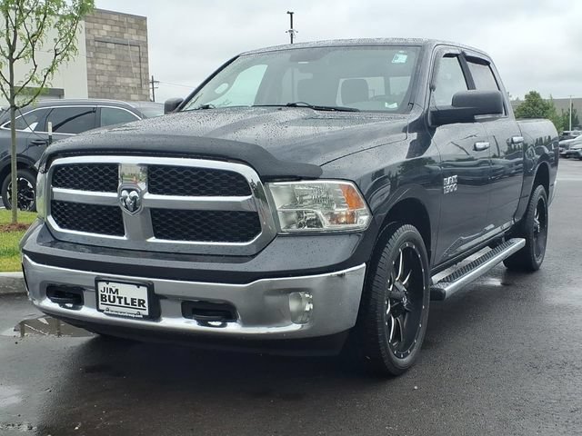 Used 2016 RAM 1500 Classic SLT w/ Luxury Group AWD/4WD image 2