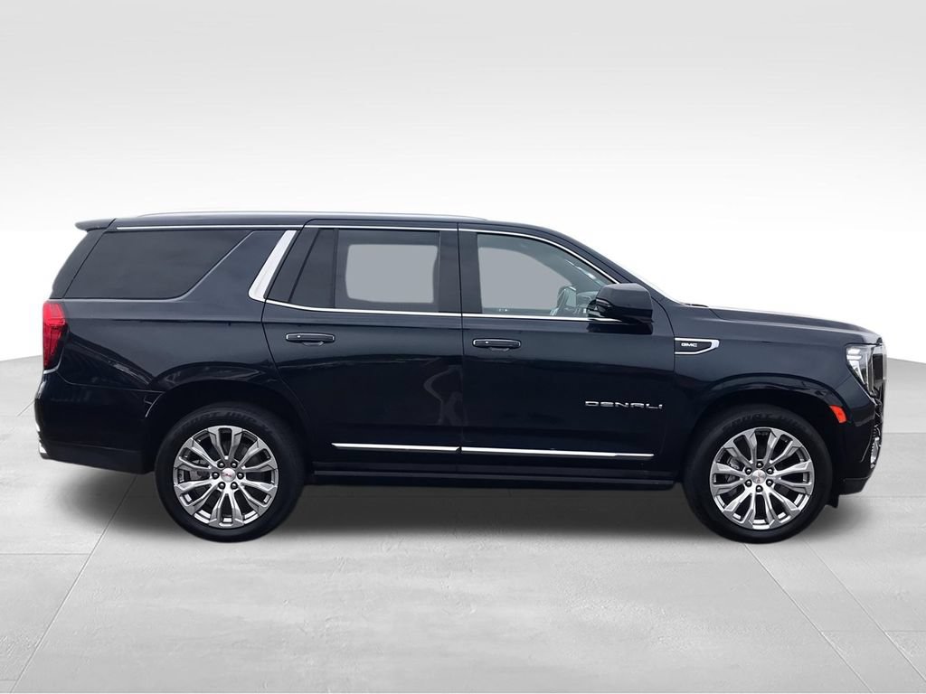 Used 2023 GMC Yukon Denali AWD/4WD image 9