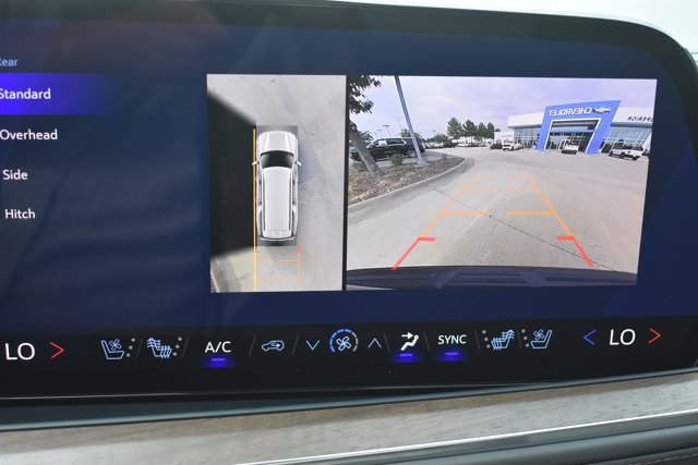 New 2026 Chevrolet Suburban High Country AWD/4WD image 27
