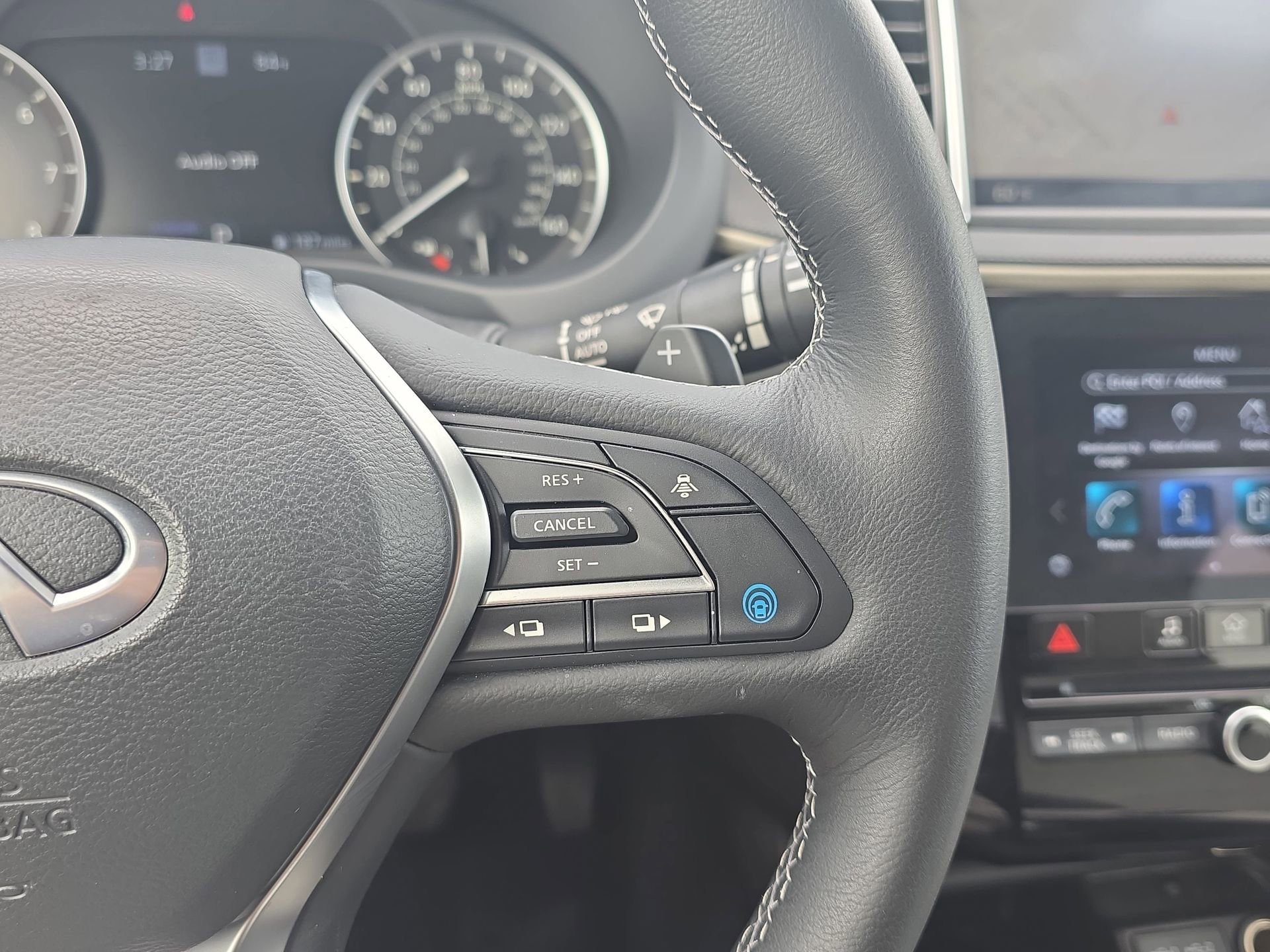 Certified 2025 INFINITI QX55 Essential AWD/4WD image 18