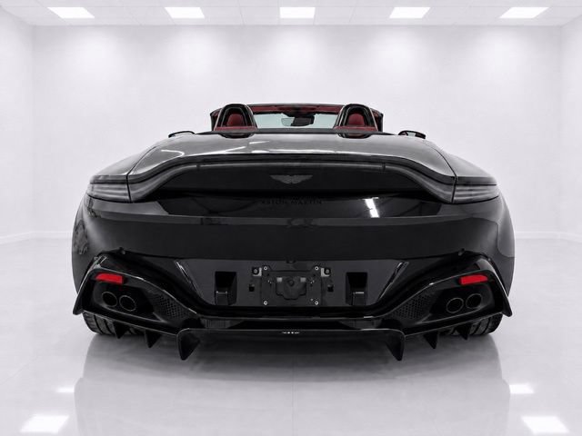 Used 2021 Aston Martin V8 Vantage Roadster RWD image 12