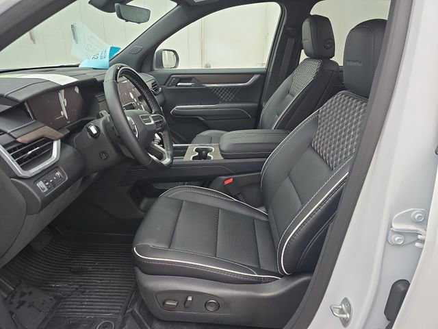 New 2026 GMC Acadia Denali w/ Super Cruise Package image 9