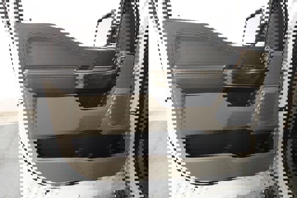 Used 2024 Ford F150 Platinum w/ Equipment Group 703A Plus AWD/4WD image 23