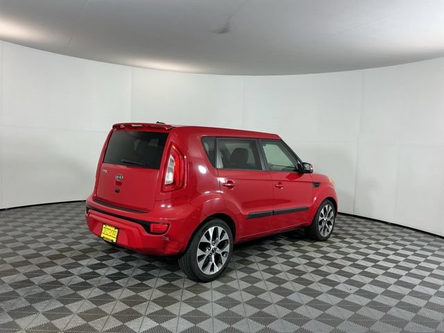 Used 2012 Kia Soul ! FWD image 5