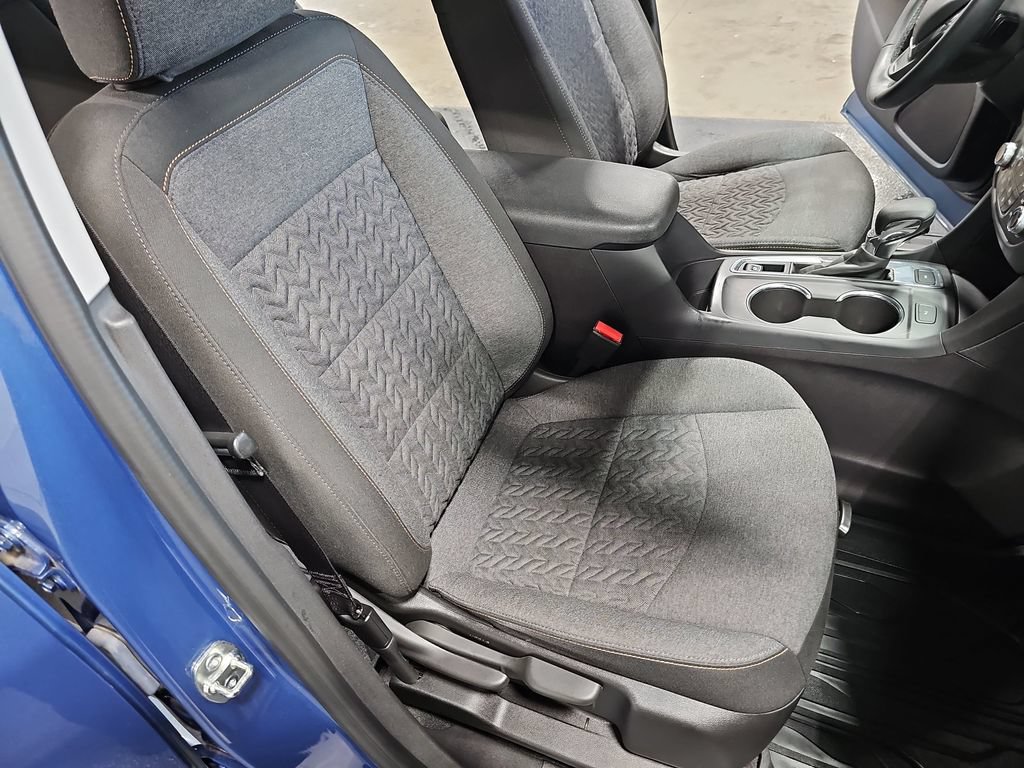 Used 2024 Chevrolet Equinox LT AWD/4WD image 10