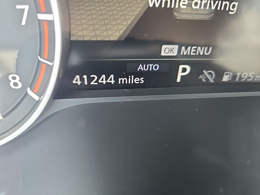 Used 2025 Nissan Rogue SV AWD/4WD image 17