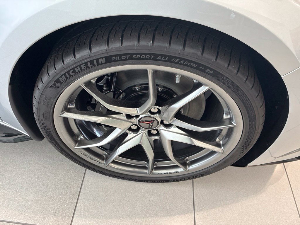 New 2027 Chevrolet Corvette Grand Sport RWD image 5