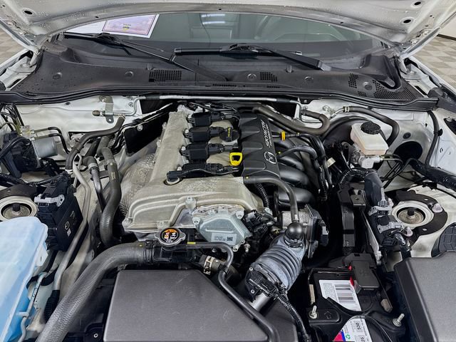 Used 2016 MAZDA MX-5 Miata Sport image 29