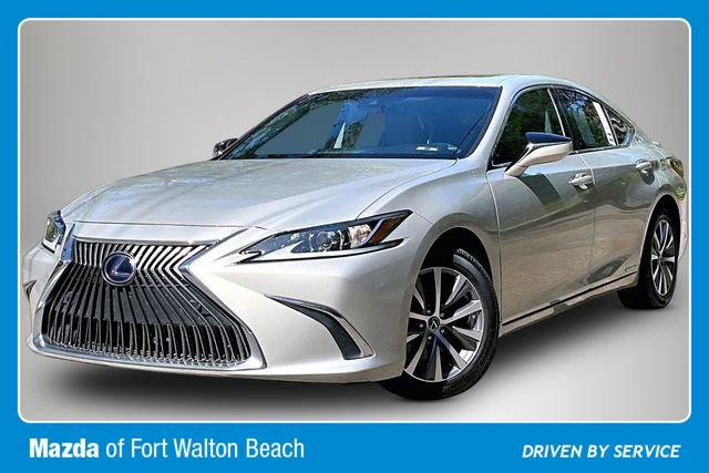 Used 2021 Lexus ES 300h w/ Premium Package FWD image 2