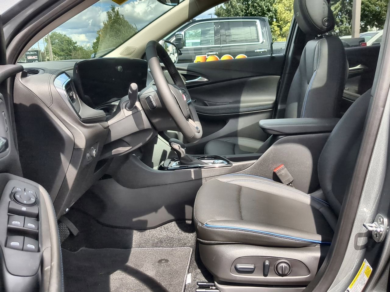 Used 2026 Buick Encore GX Sport Touring w/ Experience Buick Package image 19