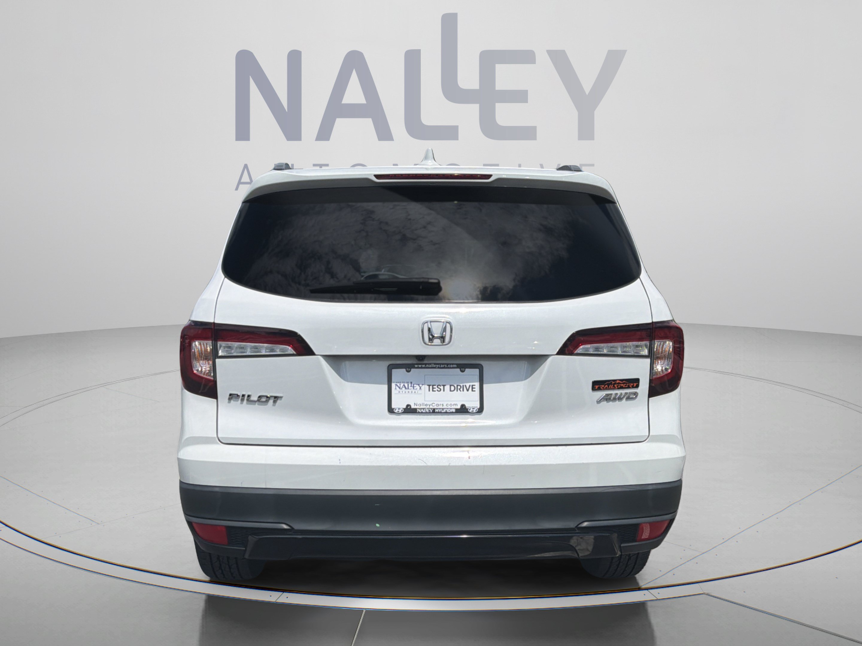 Used 2022 Honda Pilot TrailSport image 3