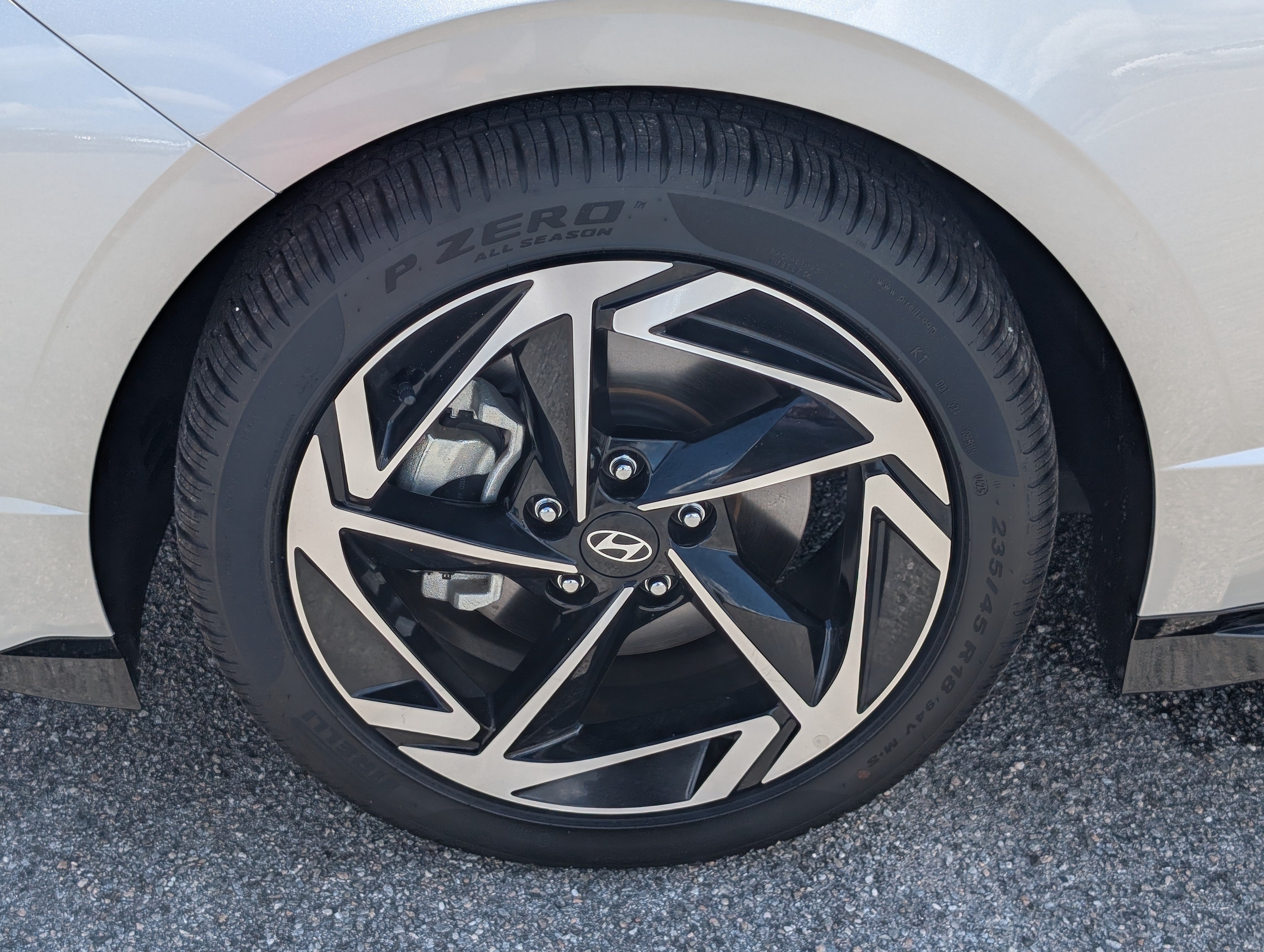 Used 2025 Hyundai Sonata SEL FWD image 13