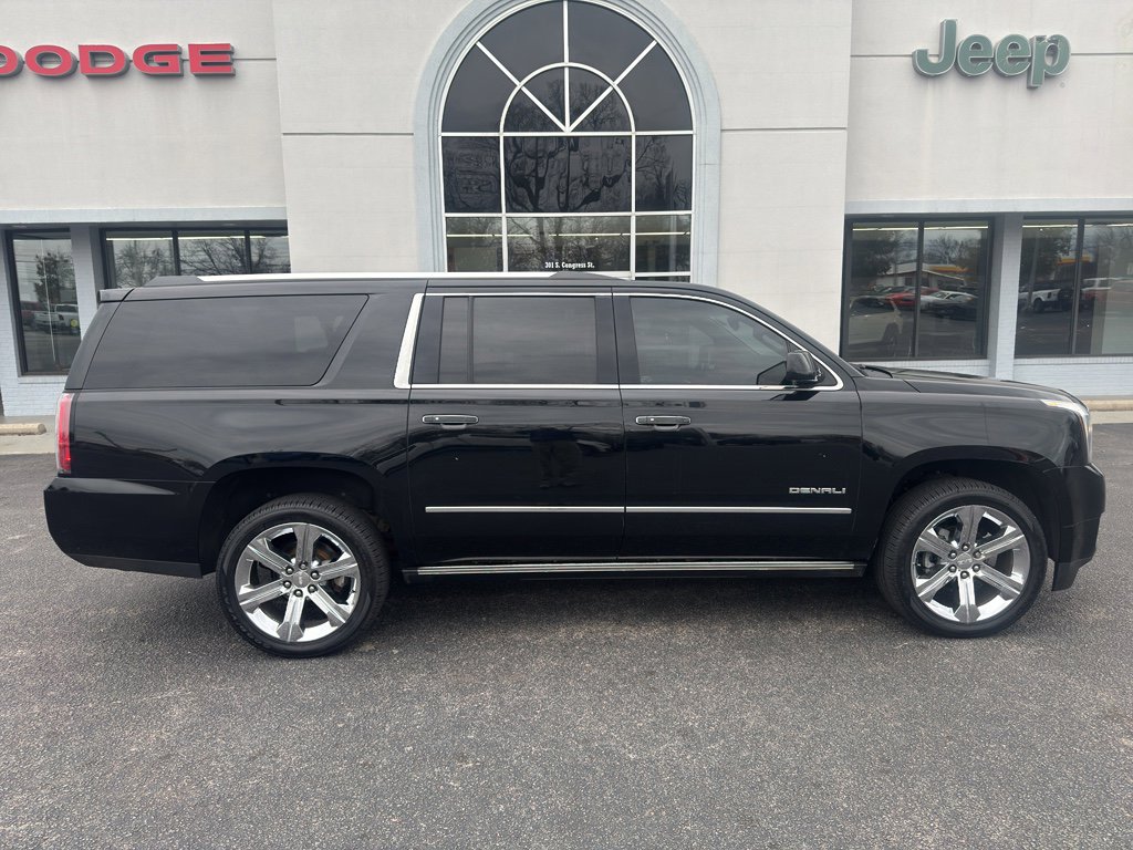 Used 2019 GMC Yukon XL Denali w/ Denali Ultimate Package image 2