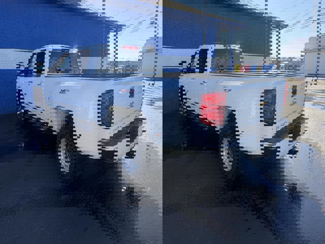 Used 2016 Chevrolet Silverado 3500 High Country w/ Duramax Plus Package image 18