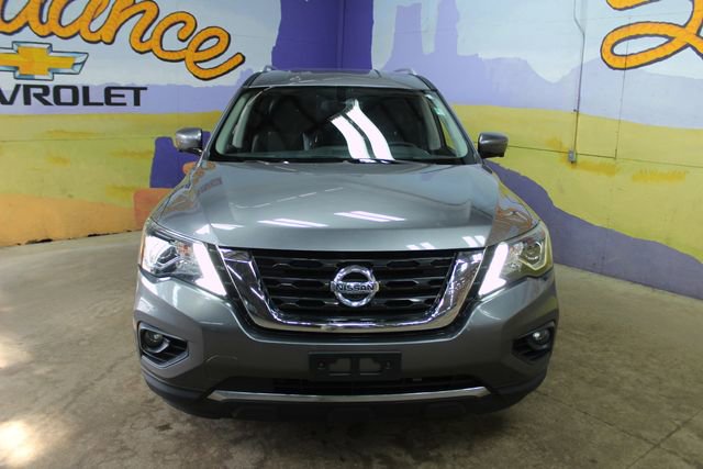 Used 2020 Nissan Pathfinder SL image 3