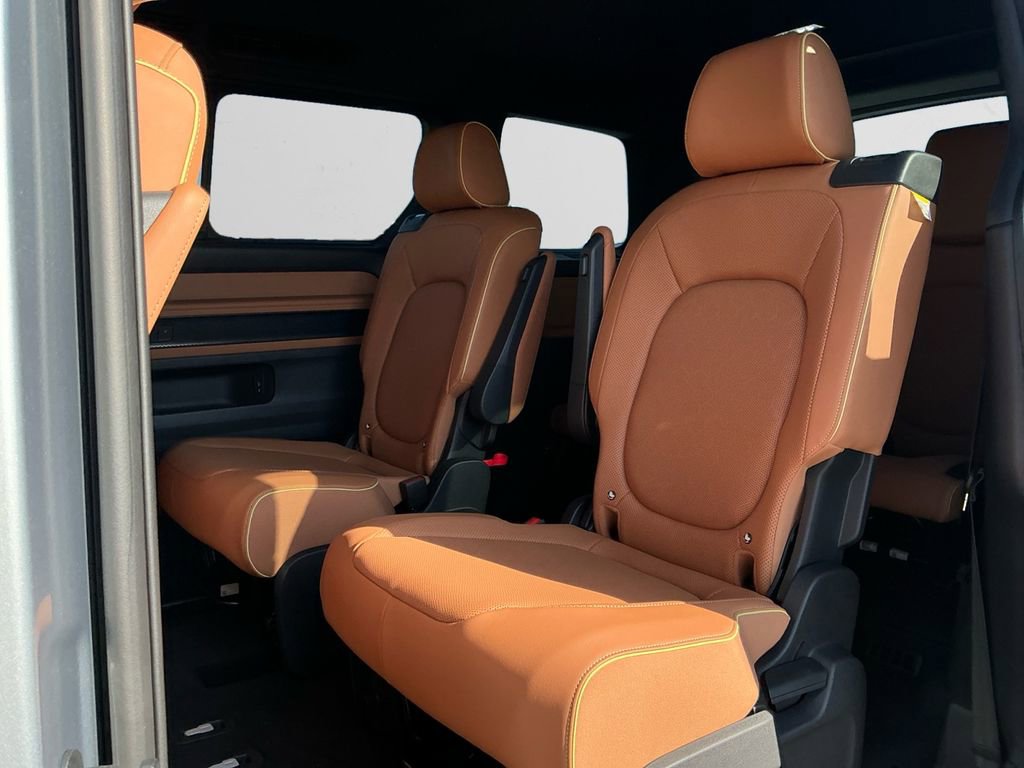 New 2025 Volkswagen ID. Buzz Pro S Plus image 13