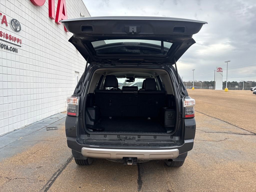 Used 2024 Toyota 4Runner TRD Off-Road Premium image 29