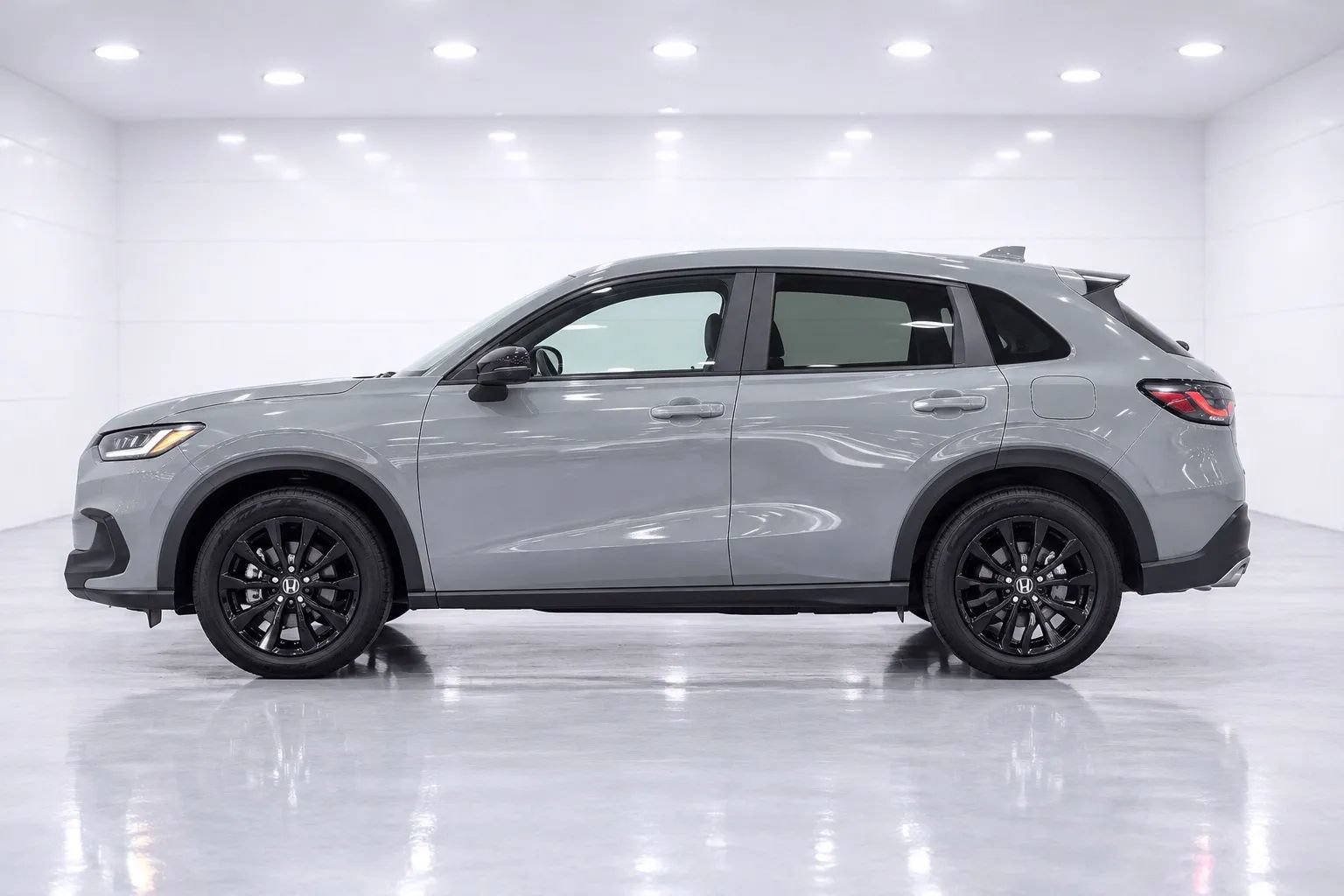 Used 2026 Honda HR-V Sport image 2