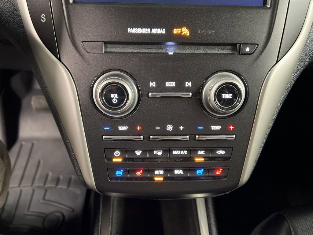 Used 2017 Lincoln MKC Reserve w/ Technology Package AWD/4WD image 13