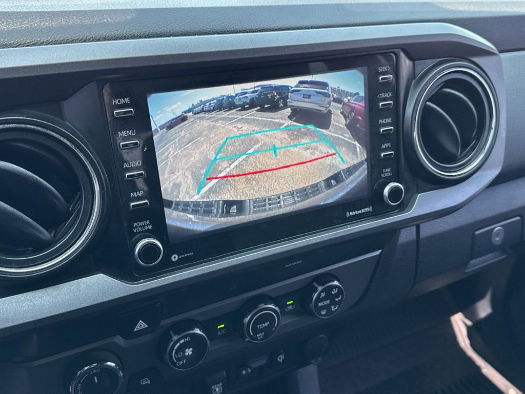 Used 2020 Toyota Tacoma TRD Off-Road AWD/4WD image 12