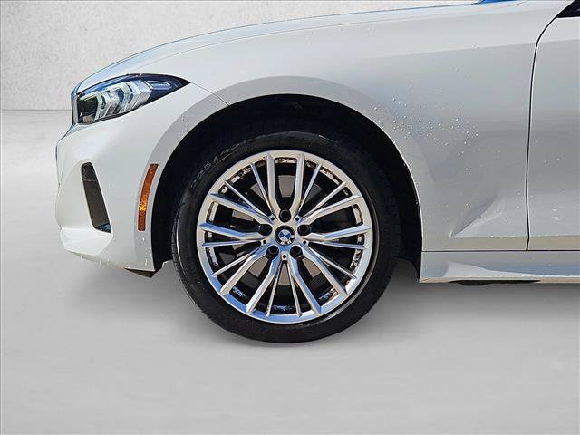 Used 2023 BMW 330i Sedan w/ Convenience Package RWD image 14