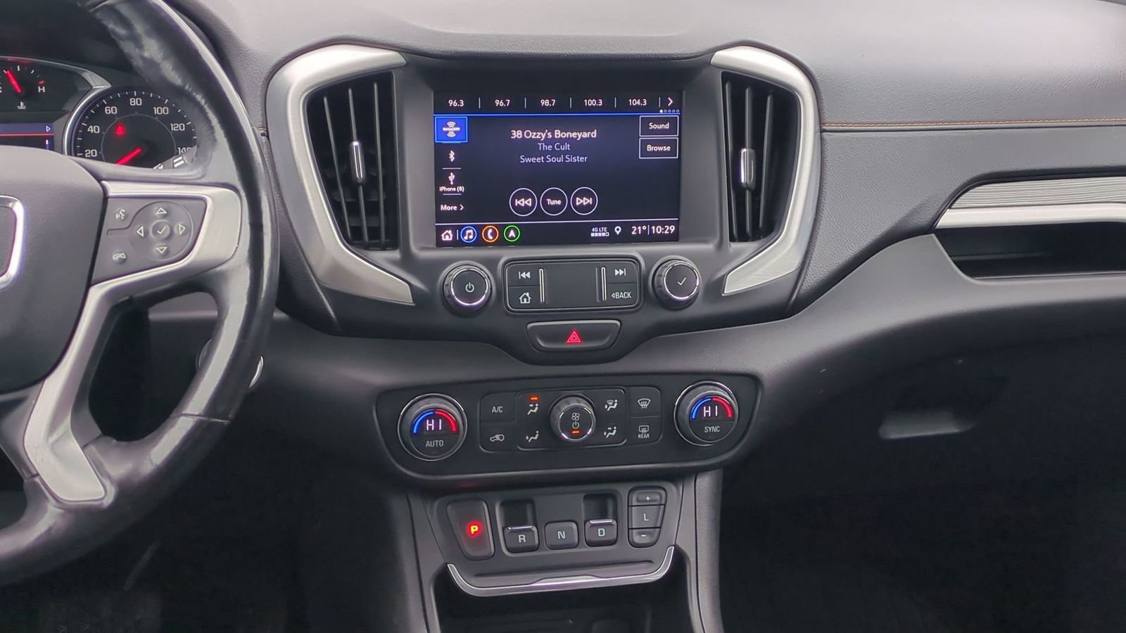 Used 2020 GMC Terrain SLT w/ Preferred Package image 30