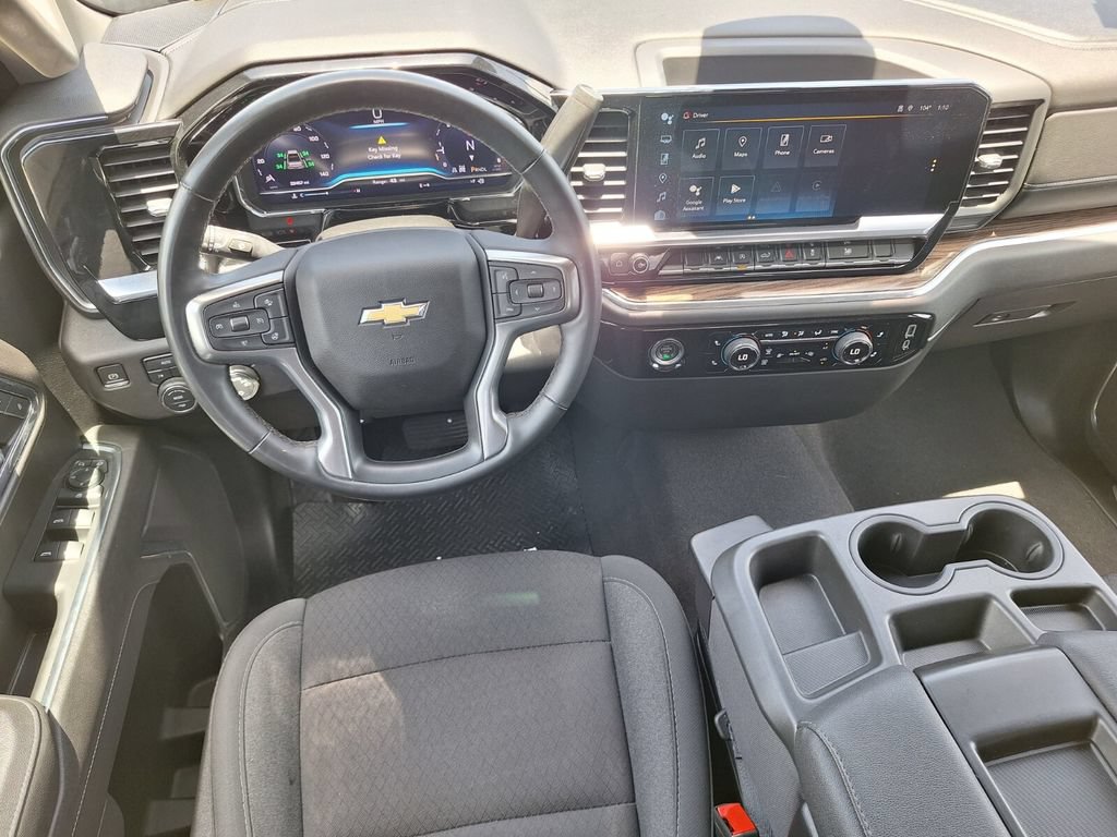 Used 2023 Chevrolet Silverado 1500 LT AWD/4WD image 9
