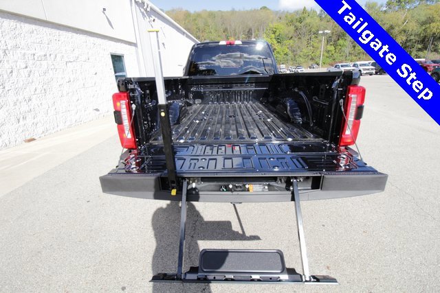 New 2026 Ford F450 XL image 2