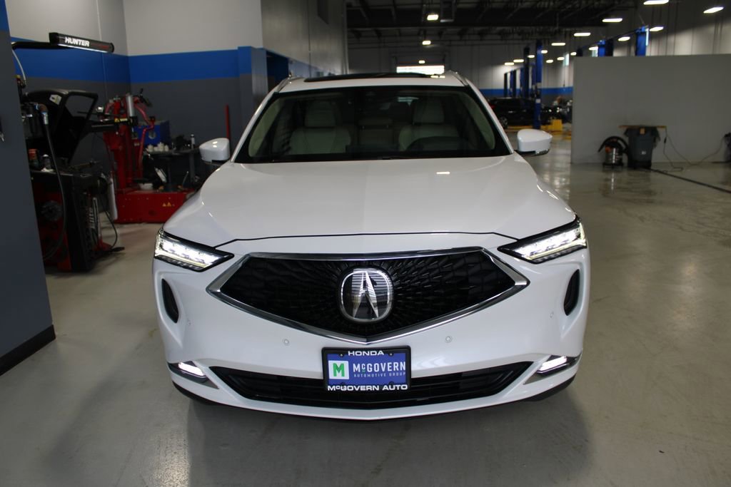Used 2023 Acura MDX SH-AWD w/ Advance Package image 4