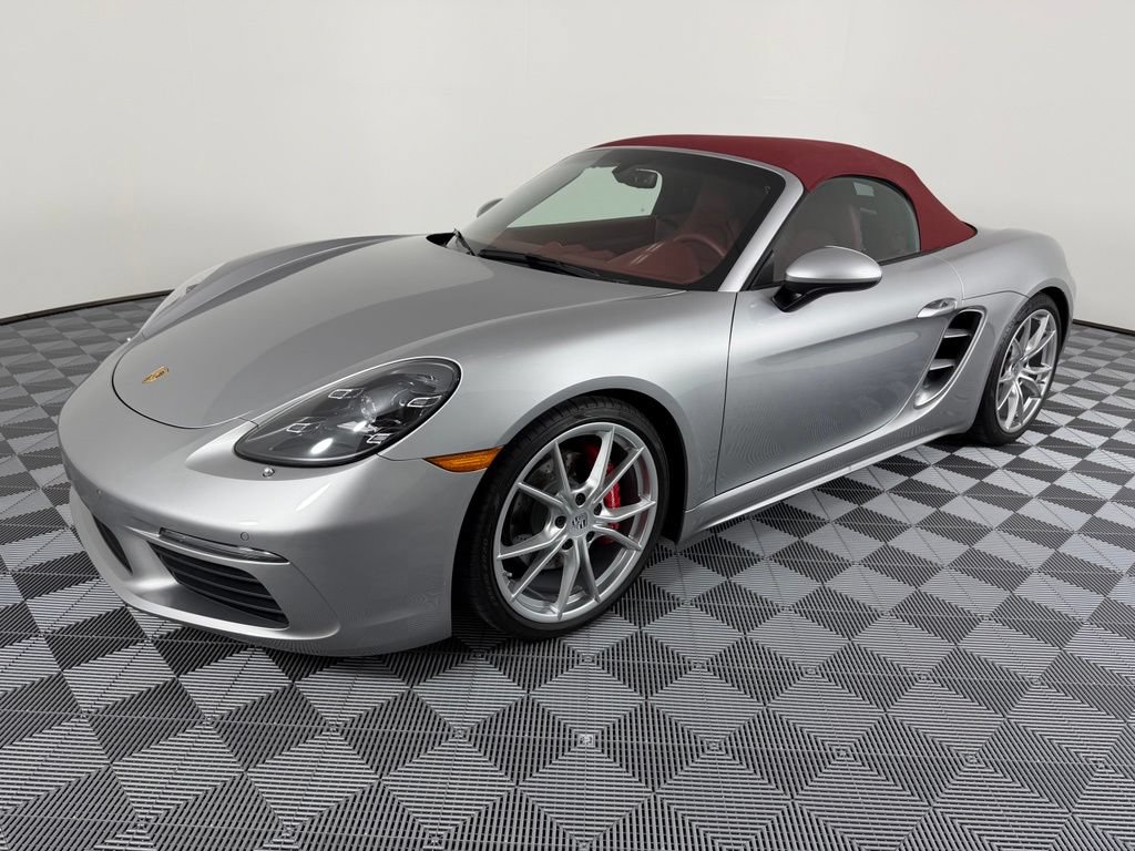 Certified 2025 Porsche 718 Boxster S RWD image 7