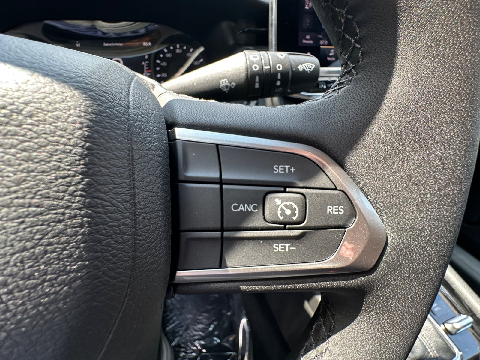 New 2026 Jeep Compass Latitude AWD/4WD image 21