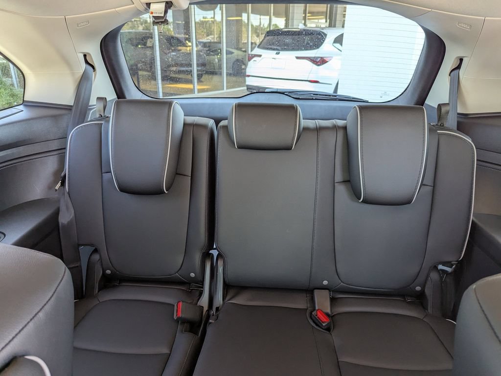 New 2026 Honda Odyssey Touring image 14