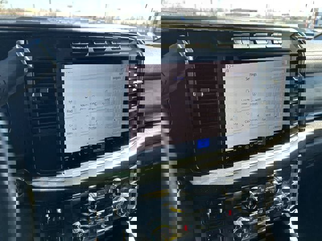 Certified 2023 Ford F350 Lariat w/ Chrome Package image 14