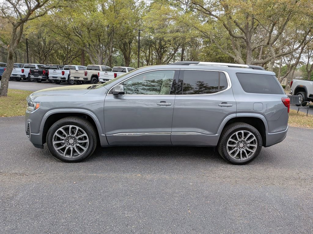 Used 2022 GMC Acadia Denali w/ Denali Technology Package image 6