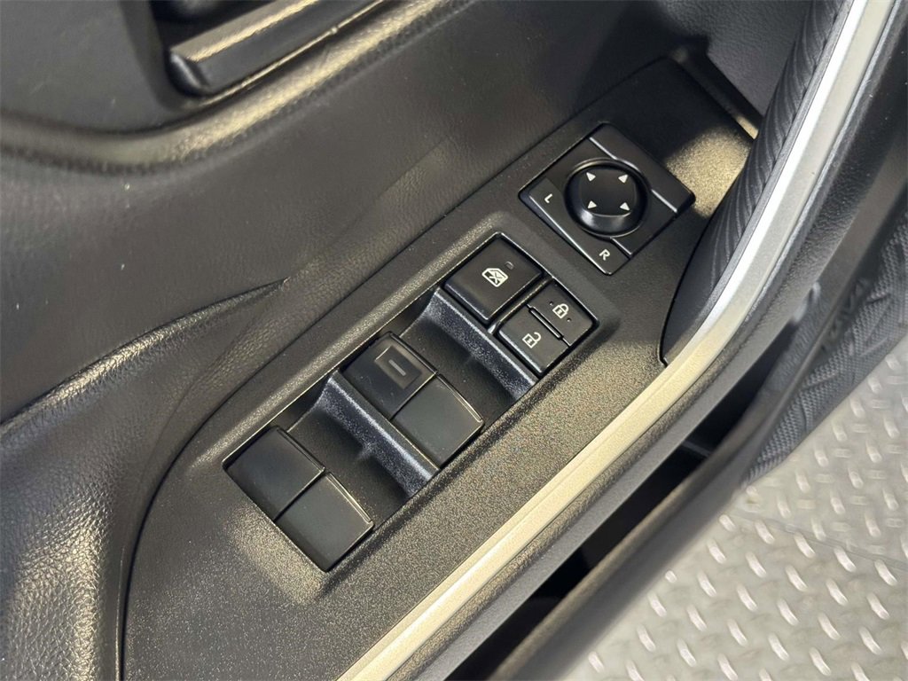 Used 2023 Toyota RAV4 LE image 30