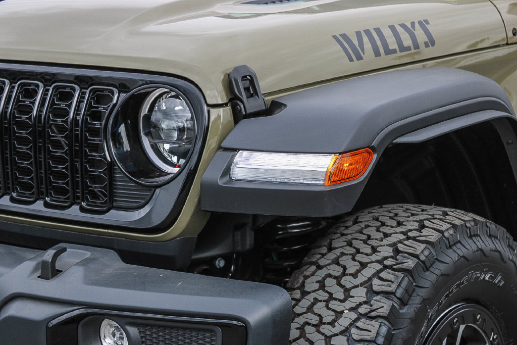New 2026 Jeep Wrangler Unlimited Sport AWD/4WD image 5