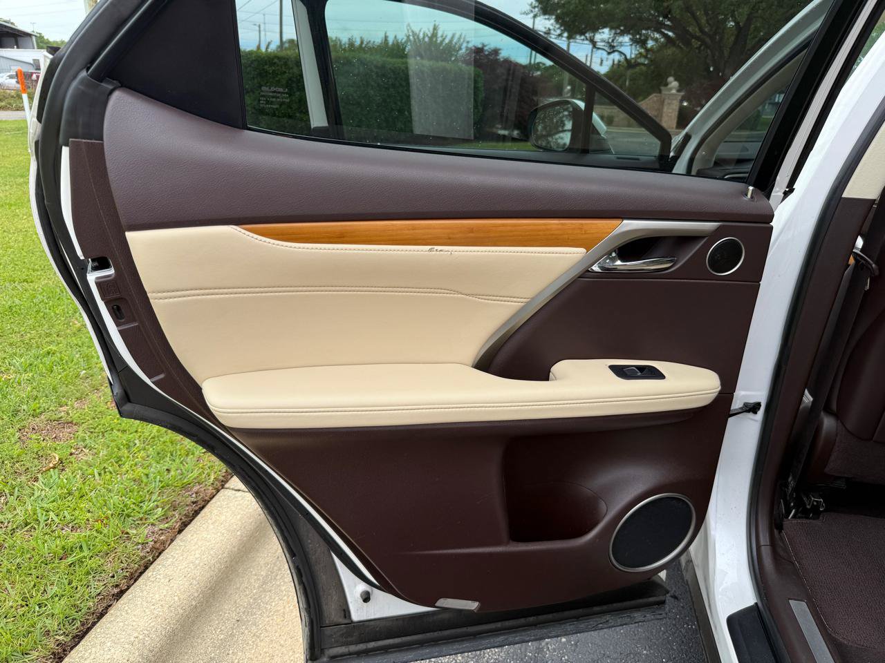 Used 2019 Lexus RX 350 FWD w/ Navigation Package image 15
