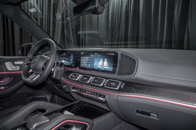 New 2026 Mercedes-Benz GLS 63 AMG 4MATIC image 14
