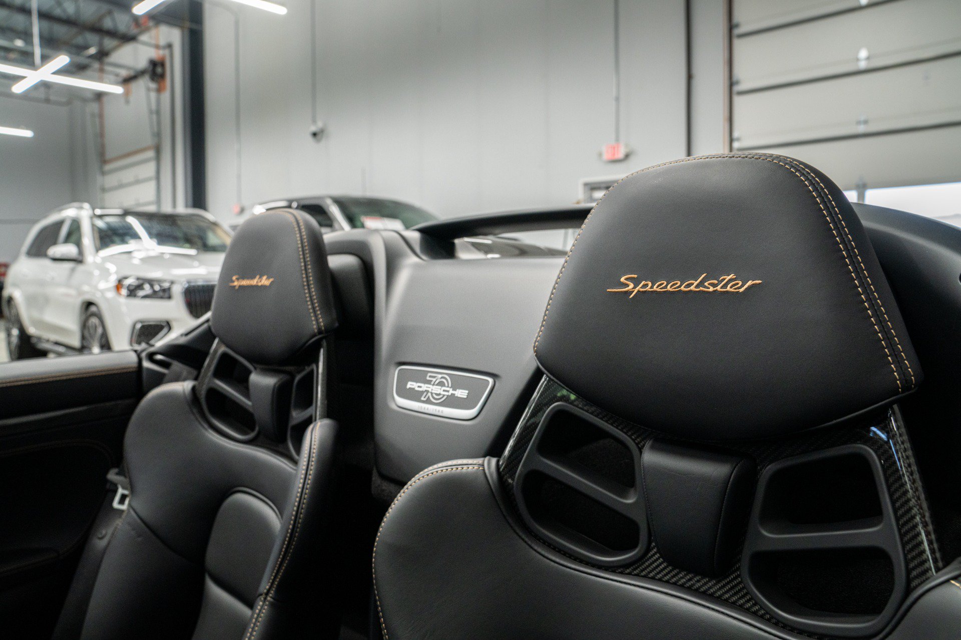Used 2019 Porsche 911 Speedster RWD image 33