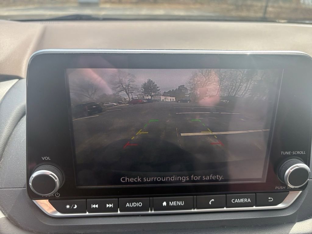 Used 2023 Nissan Rogue SV image 19